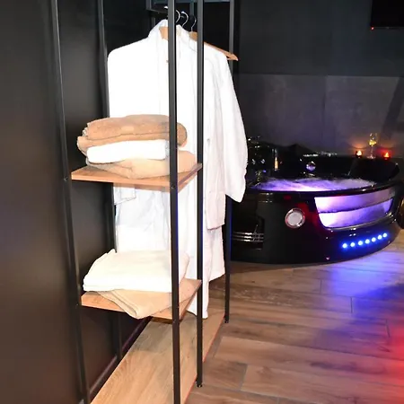 Apartment Alex'Capade Cours (Rhone)
